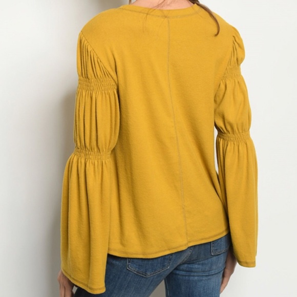 The Dalina Smocked Top - Picture 2 of 2